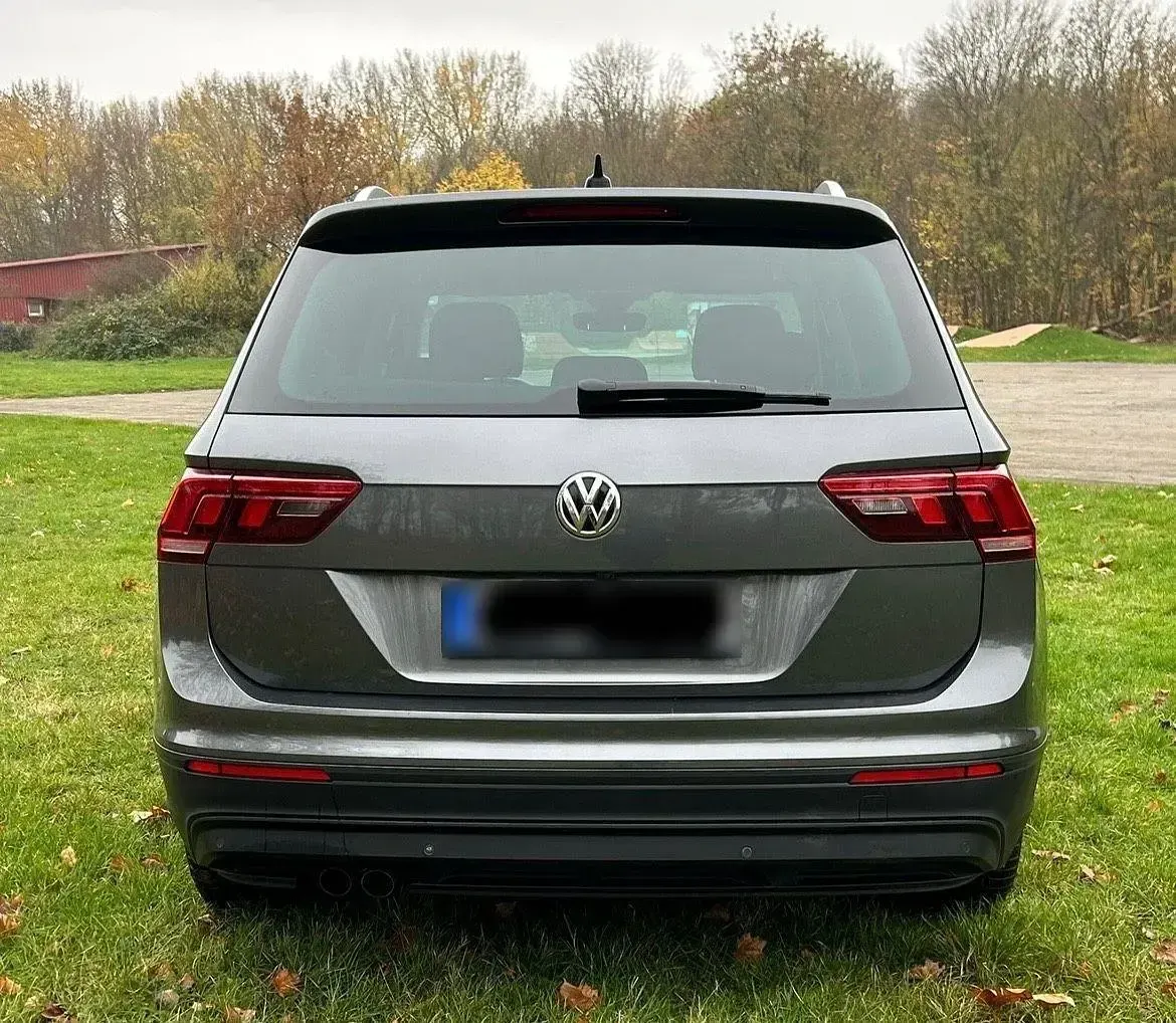 Gebraucht VW Tiguan IQ Drive 150 PS (110 kW) 2019 Grau SUV