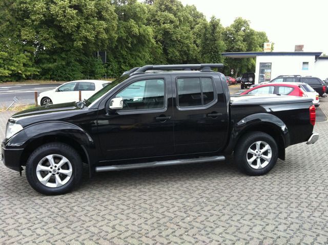 Gebraucht Nissan Navara 171 PS (125 kW) 2007 Schwarz Pickup