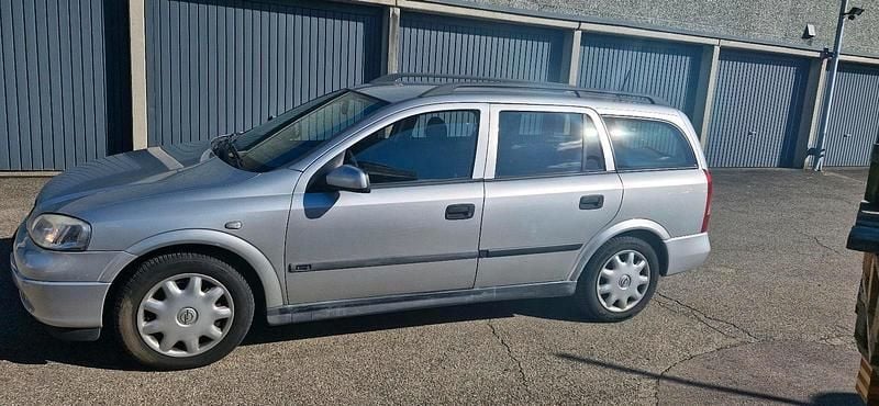 Gebraucht Opel Astra 101 PS (74 kW) 2000 Grau Kombi