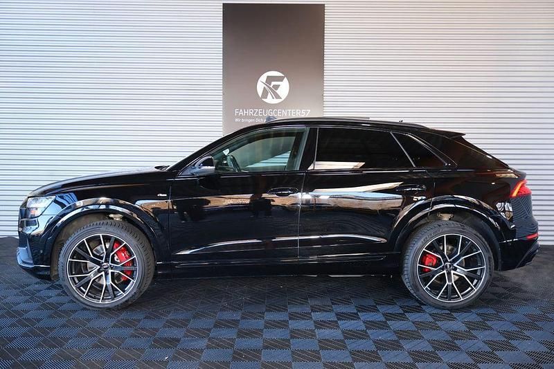 Gebraucht Audi Q8 Sport 340 PS (250 kW) 2020 Schwarz SUV