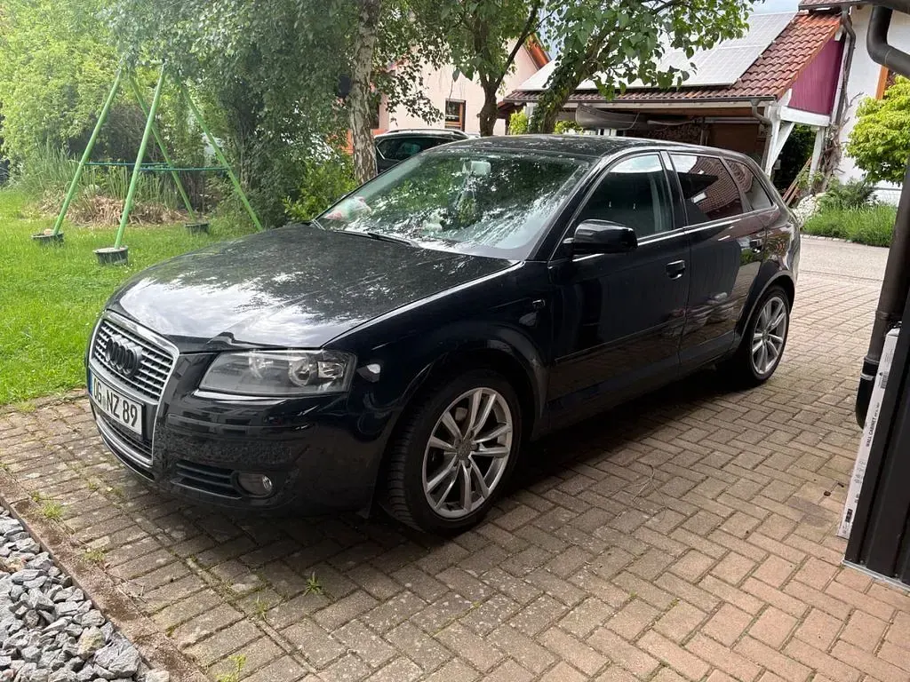 Używany Audi A3 Ambiente 102 KM (75 kW) 2008 Czarny Hatchback