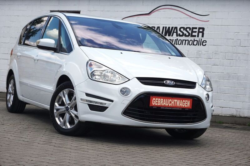 Weiß Gebraucht 2012 Ford S-MAX Titanium Van / Kleinbus | 10.900 € (Teuer) - Bild 1/4