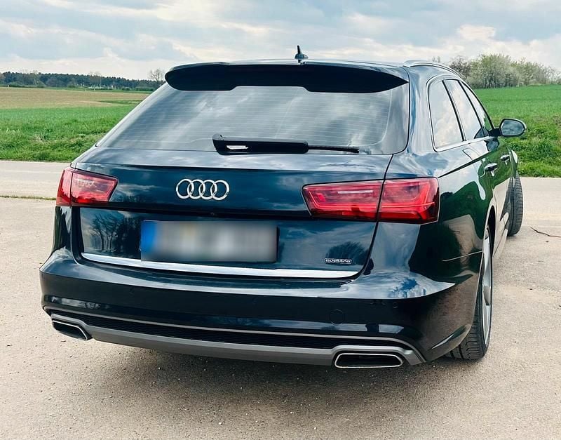 Second-hand Audi A6 S-Line 272 CP (200 kW) 2016 Albastru Break