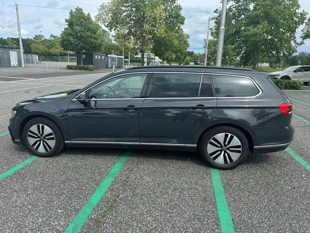 Gebraucht VW Passat GTE 218 PS (160 kW) 2021 Limousine
