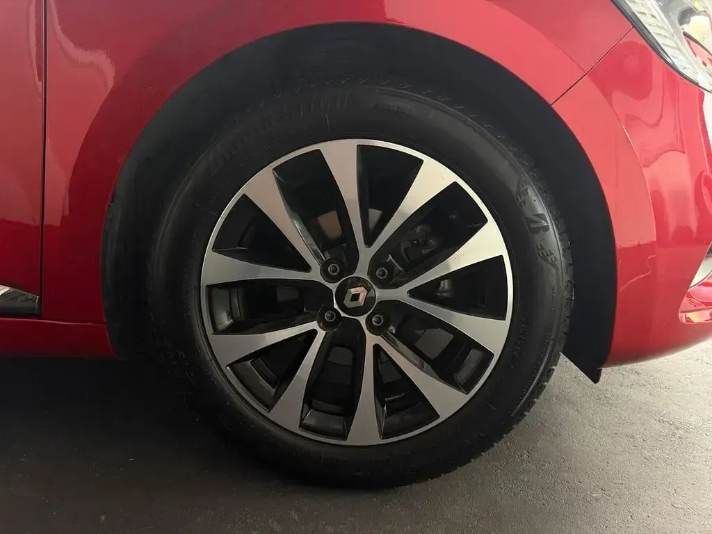 Gebraucht Renault Clio V Zen 91 PS (66 kW) 2022 Rot Limousine