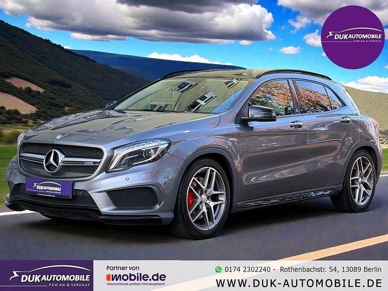 Grau Gebraucht 2015 Mercedes GLA45 AMG AMG SUV | 20.999 € (Teuer) - Bild 1/4