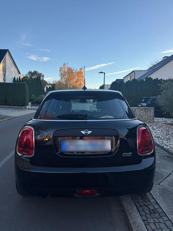 Gebraucht Mini ONE 102 PS (75 kW) 2017 Schwarz Kleinwagen