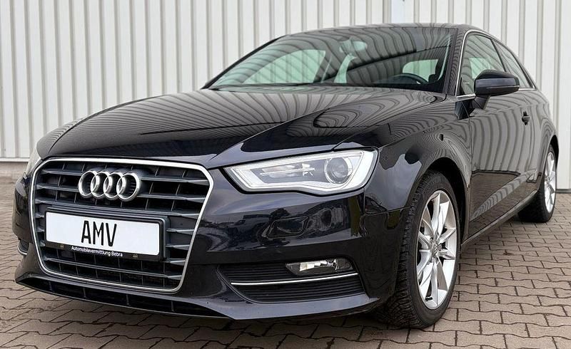 Gebraucht Audi A3 Attraction 122 PS (89 kW) 2014 Schwarz Kleinwagen