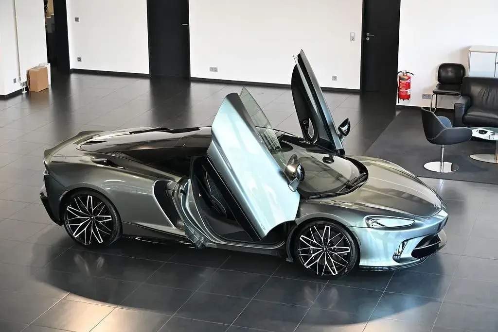 Gebraucht McLaren GTS 635 PS (467 kW) 2026 Grün Coupé