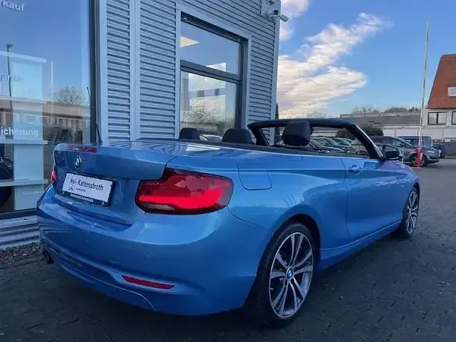Gebraucht BMW 225 Sport Line 224 PS (164 kW) 2018 Andere Cabrio