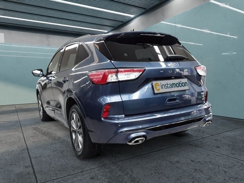 Gebraucht Ford Kuga ST-Line 224 PS (164 kW) 2022 Blau SUV