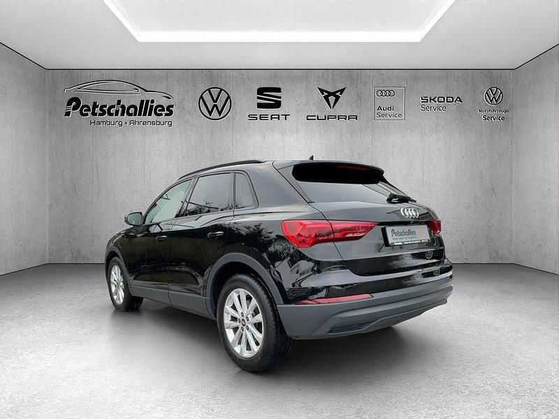 Gebraucht Audi Q3 Ambiente 245 PS (180 kW) 2022 Schwarz SUV