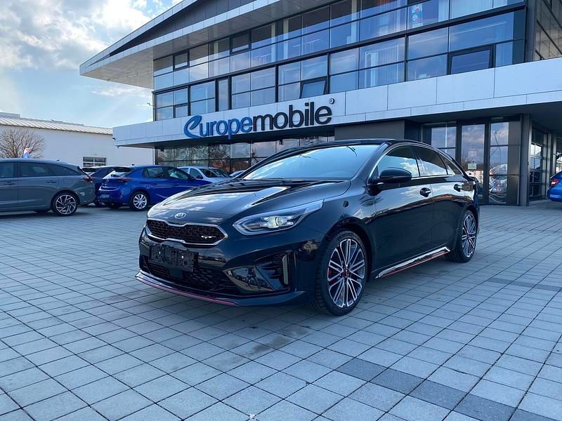 Gebraucht Kia ProCeed 204 PS (150 kW) 2021 Zilinaschwarz metallic Limousine
