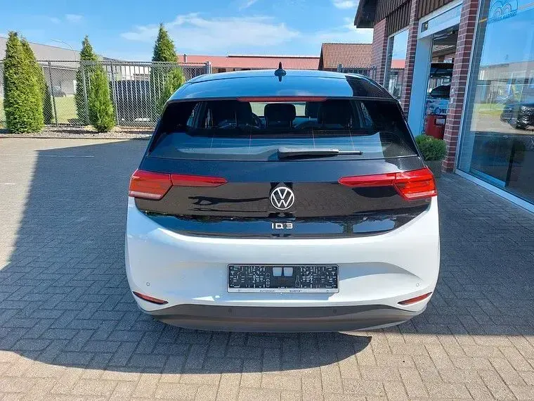 Gebraucht VW ID.3 Pure 110 kW (150 PS) 2022 Gletscherweiss Kleinwagen