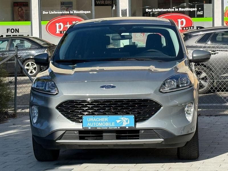 Używany Ford Kuga Cool & Connect 190 KM (139 kW) 2021 Srebrny SUV