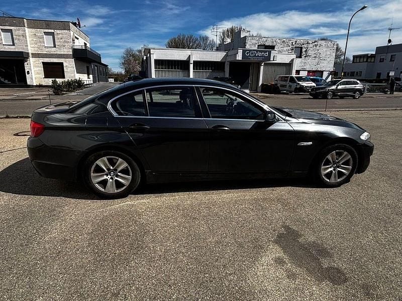 Usata BMW 528 258 CV (189 kW) 2010 Grigio Berlina