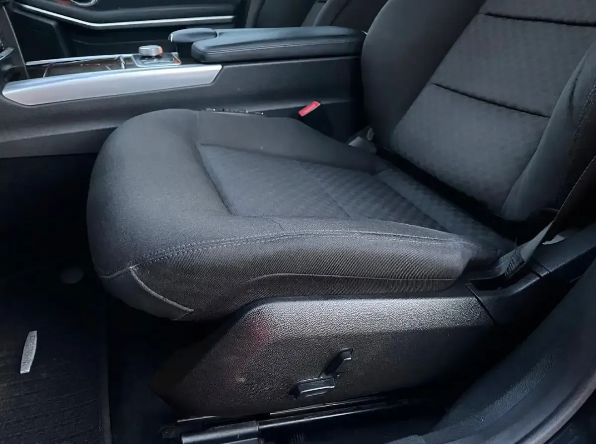 Gebraucht Mercedes E220 170 PS (125 kW) 2011 Schwarz Kombi