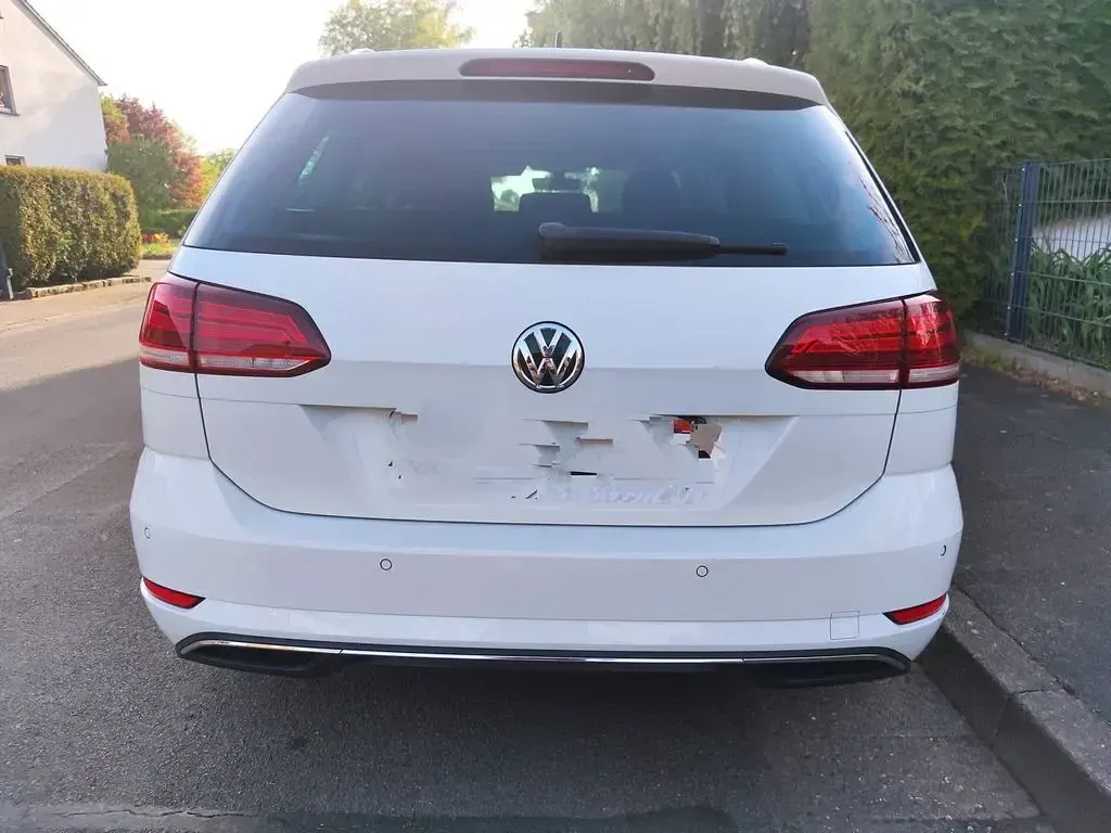 Usata VW Golf VII Join 116 CV (85 kW) 2019 Bianco Station wagon