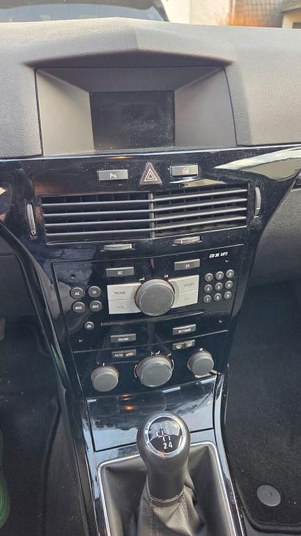 Gebraucht Opel Astra Selection 90 PS (66 kW) 2009 Blau Limousine