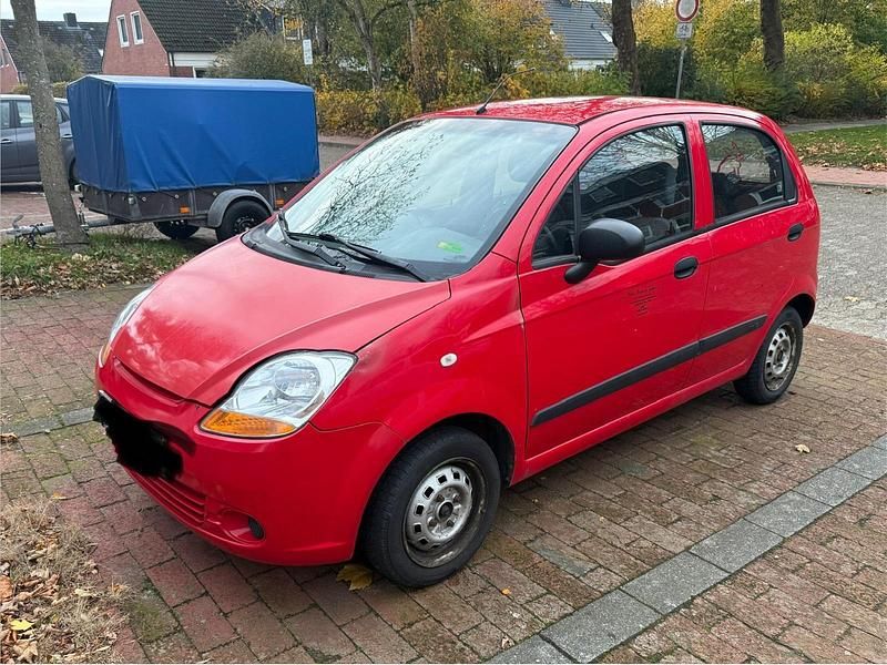 Rot Gebraucht 2009 Chevrolet Matiz Kleinwagen | 899 € - Bild 1/4