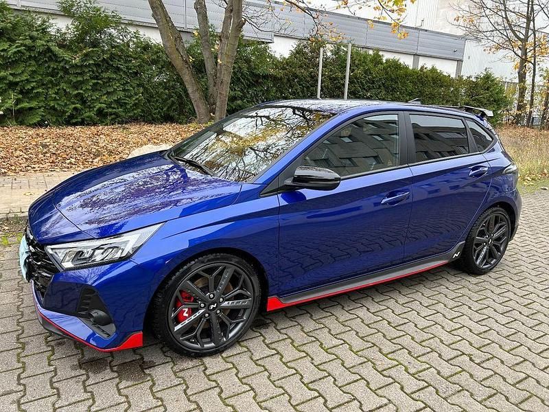Blau Gebraucht 2022 Hyundai i20 N Performance Limousine | 27.299 € (Teuer) - Bild 1/4