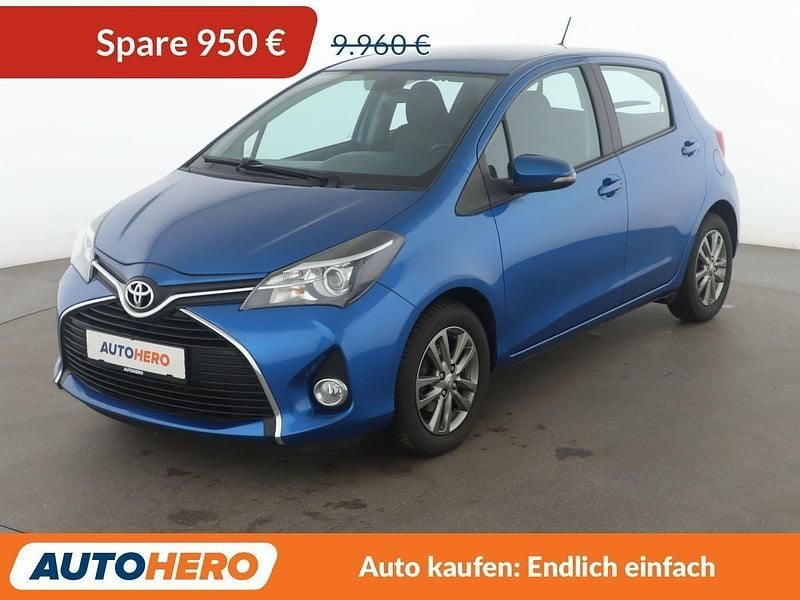 Blau Gebraucht 2015 Toyota Yaris Comfort Kleinwagen | 9.010 € (Fairer Preis) - Bild 1/3