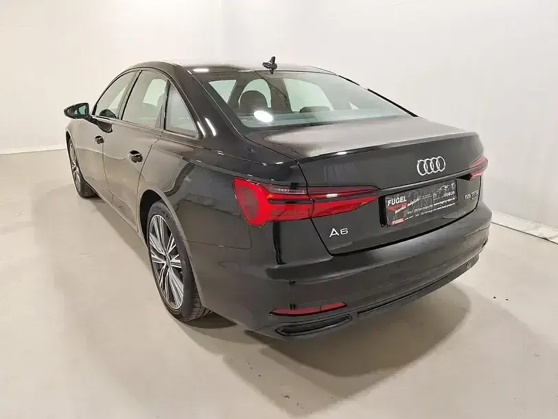 Gebraucht Audi A6 Sport 340 PS (250 kW) 2022 Mythosschwarz metallic Limousine