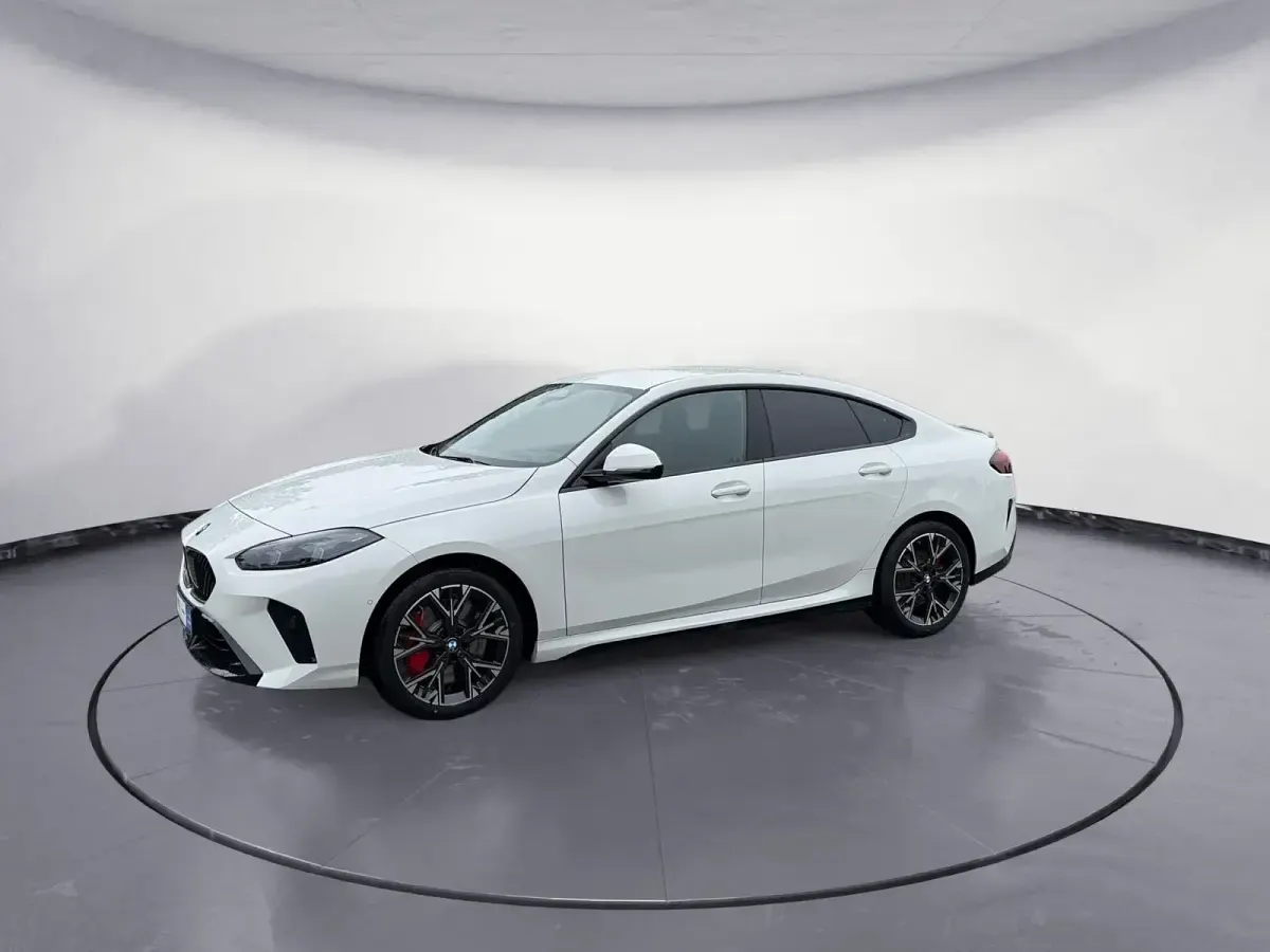 Gebraucht BMW 223 M Sport 218 PS (160 kW) 2025 Weiß Limousine