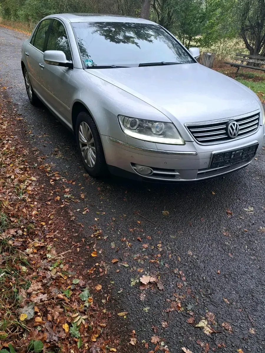 Usata VW Phaeton 240 CV (176 kW) 2009 Argento Berlina