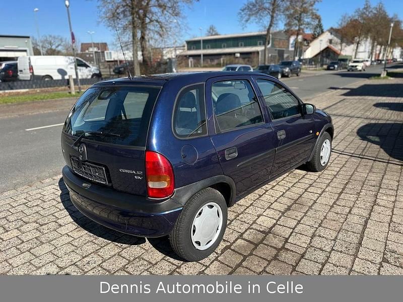 Gebraucht Opel Corsa 65 PS (47 kW) 2000 Blau Limousine