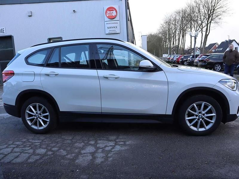 Gebraucht BMW X1 Advantage 136 PS (100 kW) 2016 Alpinweiss iii SUV