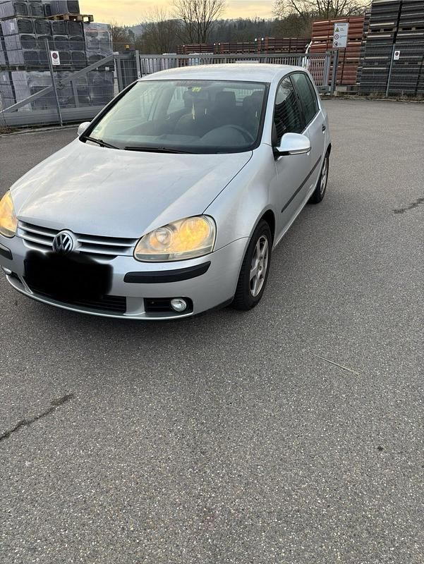 Gebraucht VW Golf V 74 PS (54 kW) 2005 Silber Kleinwagen