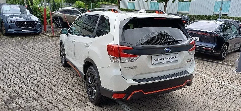 Gebraucht Subaru Forester Exclusive+ 150 PS (110 kW) 2023 Weiss SUV