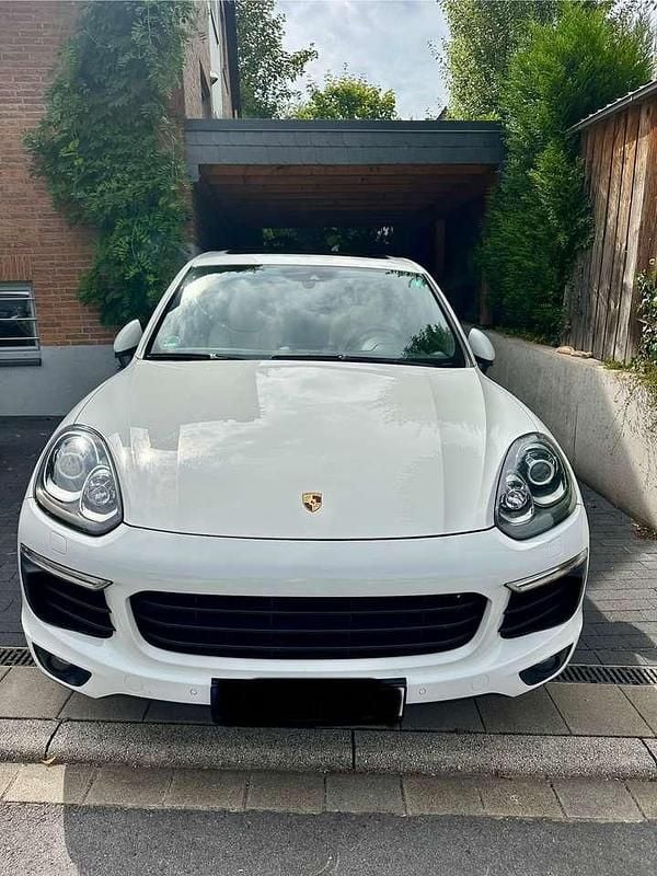 Gebraucht Porsche Cayenne S 385 PS (283 kW) 2015 Weiß SUV