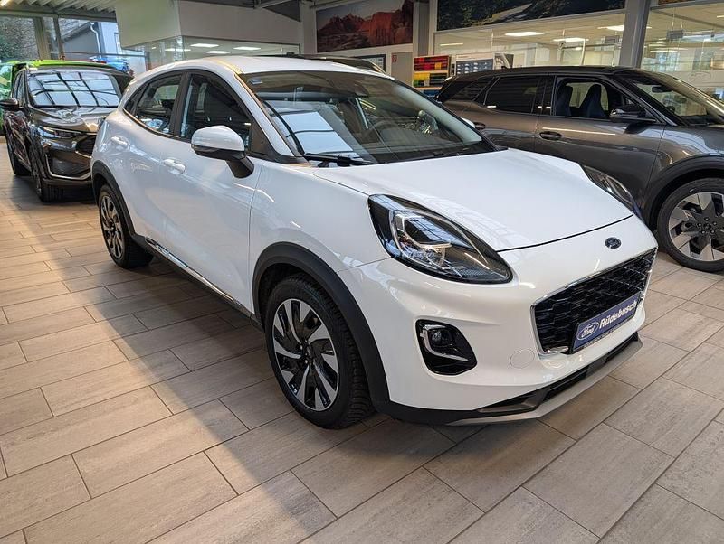 Gebraucht Ford Puma Titanium 125 PS (91 kW) 2022 Weiß SUV