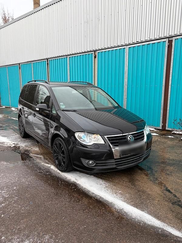 Gebraucht VW Touran 140 PS (102 kW) 2007 Schwarz Van / Kleinbus