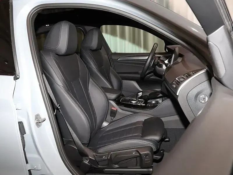 Gebraucht BMW X4 M Sport 286 PS (210 kW) 2025 Grau SUV