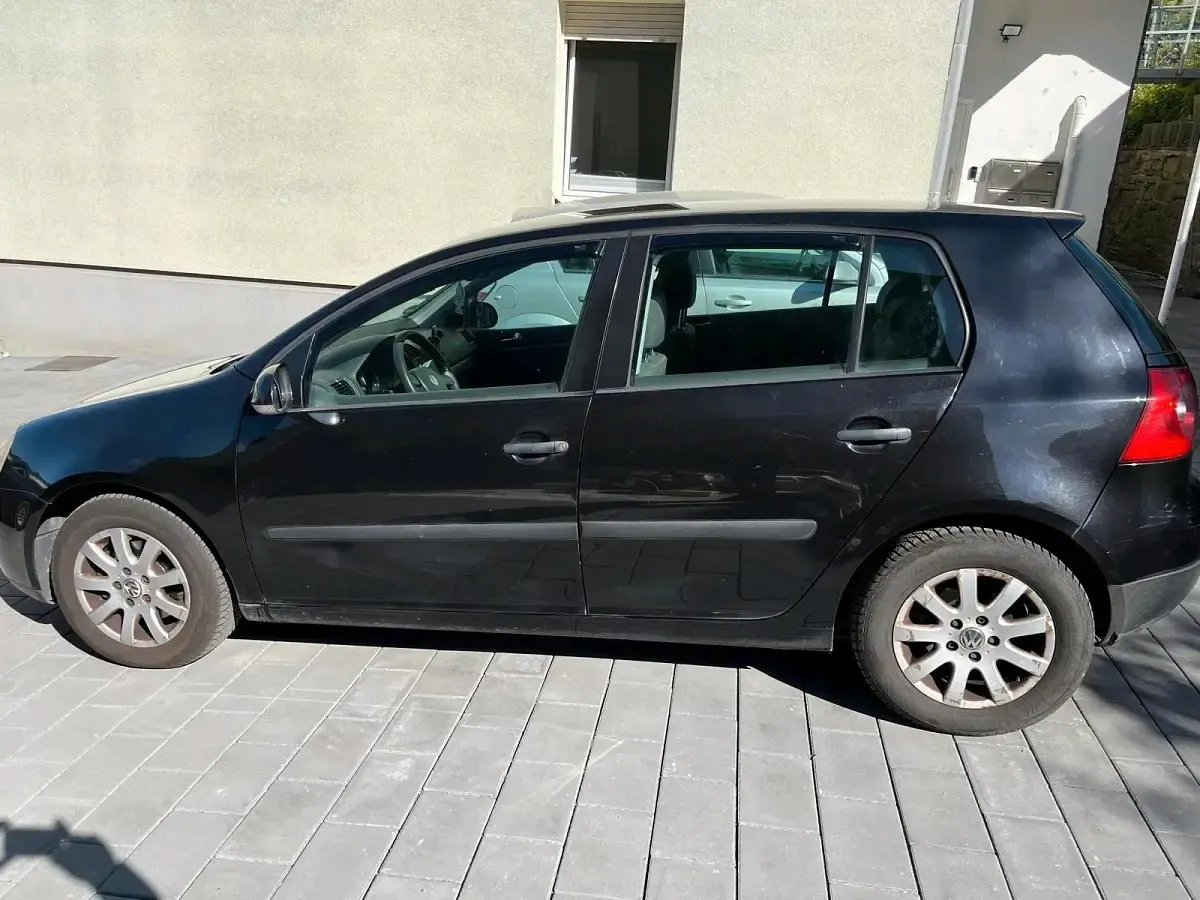 Gebraucht VW Golf IV 105 PS (77 kW) 2004 Schwarz Limousine