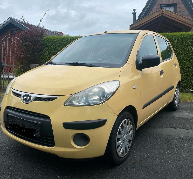Gelb Gebraucht 2009 Hyundai i10 Edition+ Kleinwagen | 1.100 € (Superpreis) - Bild 1/4
