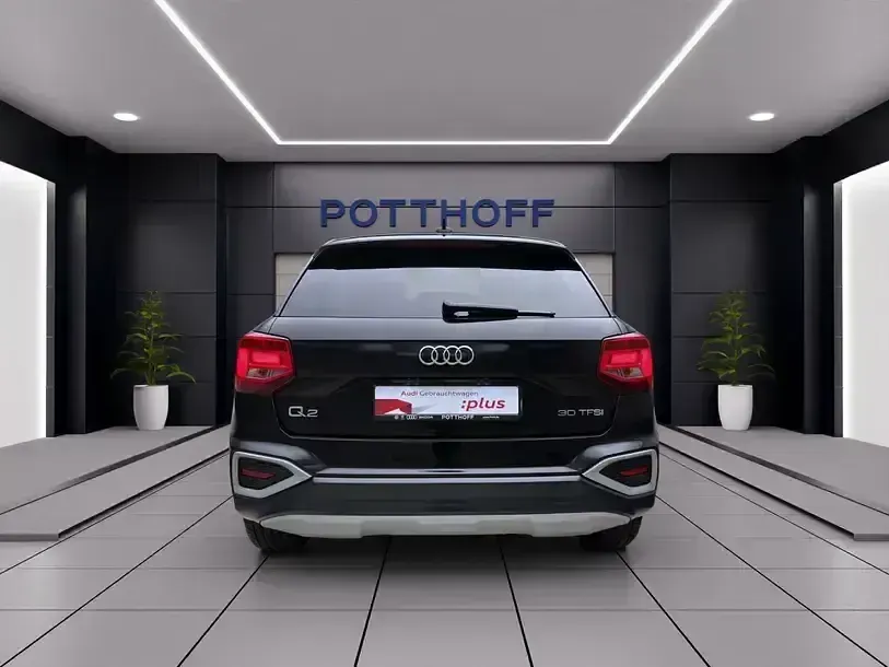 Gebraucht Audi Q2 Advanced 116 PS (85 kW) 2025 Schwarz SUV