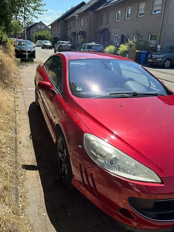 Gebraucht Peugeot 407 Platinum 163 PS (119 kW) 2007 Rot