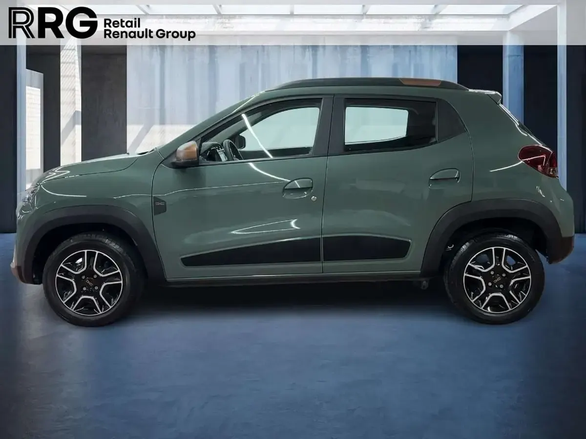 Usado Dacia Spring Extreme 47 kW (65 CV) 2024 Gris Utilitario