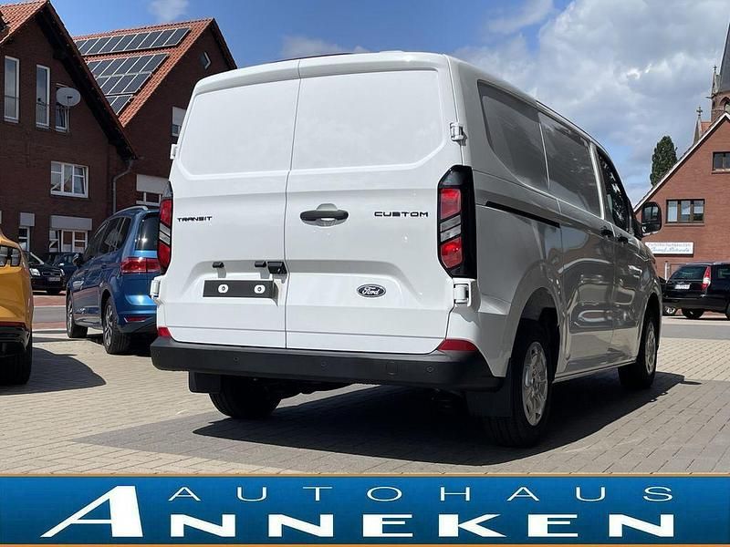 Neu Ford Transit Custom Trend 110 PS (80 kW) 2025 Weiß Van / Kleinbus