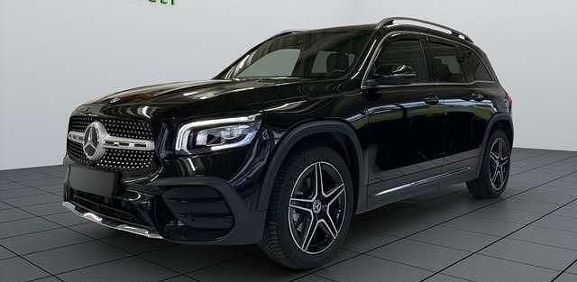 Gebraucht Mercedes GLB200 163 PS (119 kW) 2022 Schwarz SUV