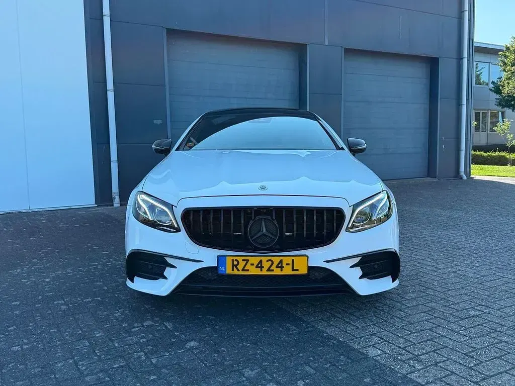 Gebraucht Mercedes E200 AMG Edition 1 184 PS (135 kW) 2017 Weiß Coupé
