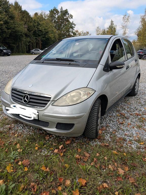 Silber Gebraucht 2005 Mercedes A150 Classic Limousine | 1.212 € (Fairer Preis) - Bild 1/4