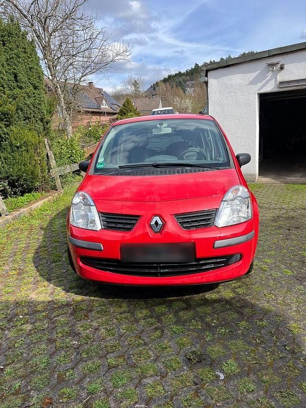 Usado Renault Modus 101 HP (74 kW) 2007 Vermelho Monovolume