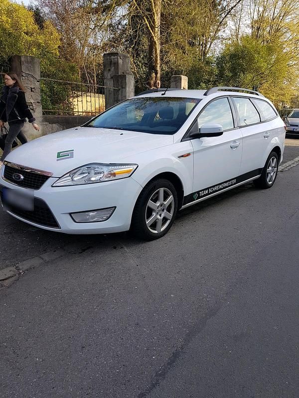Gebraucht Ford Mondeo 125 PS (91 kW) 2009 Kombi