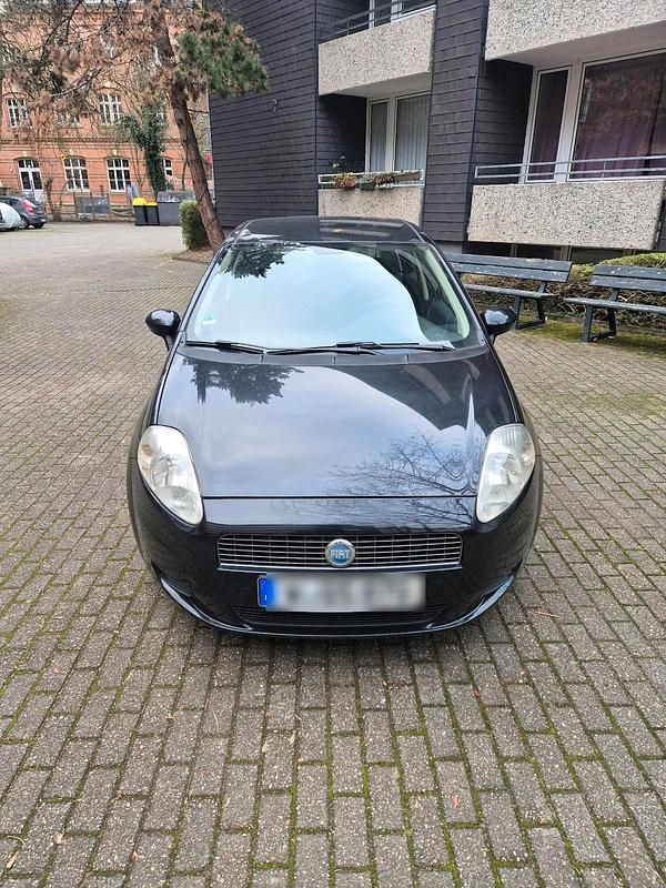Schwarz Gebraucht 2007 Fiat Punto Kleinwagen | 1.300 € (Fairer Preis) - Bild 1/4