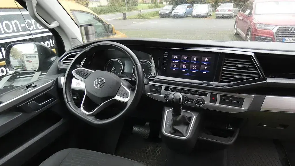 Gebraucht VW Multivan 150 PS (110 kW) 2021 Van / Kleinbus